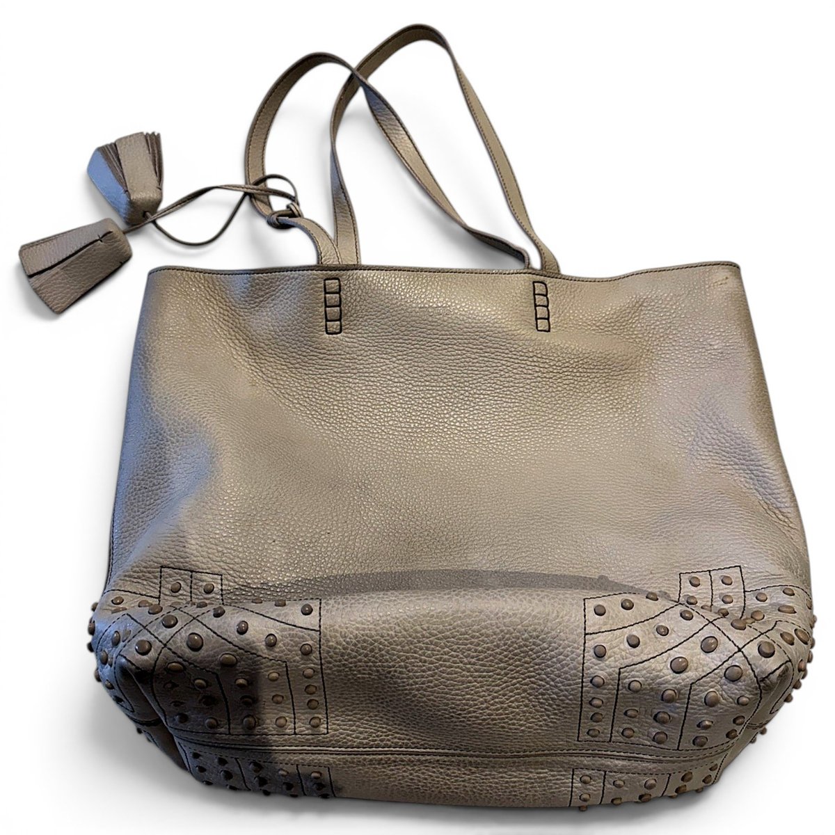 Leather tote