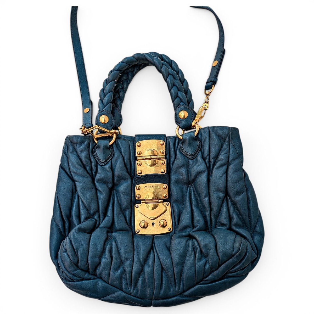 Matelassé leather handbag