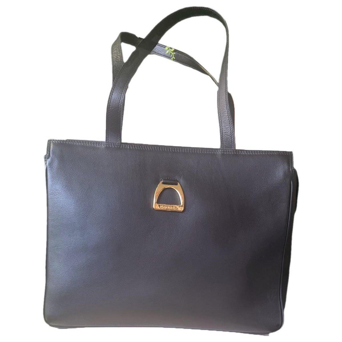 Leather tote