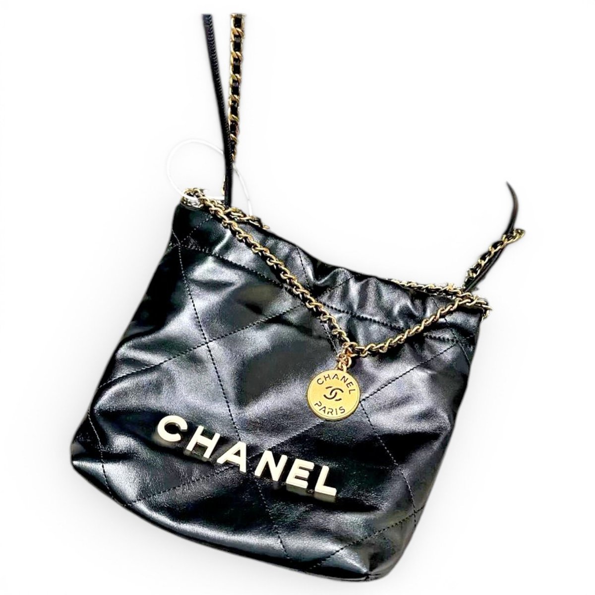 Chanel 22 leather handbag