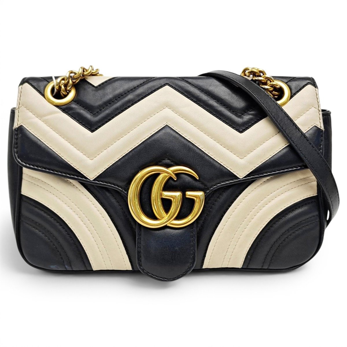 GG Marmont Flap leather crossbody bag