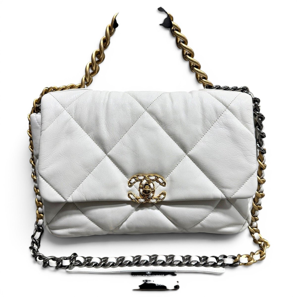 Chanel 19 leather handbag