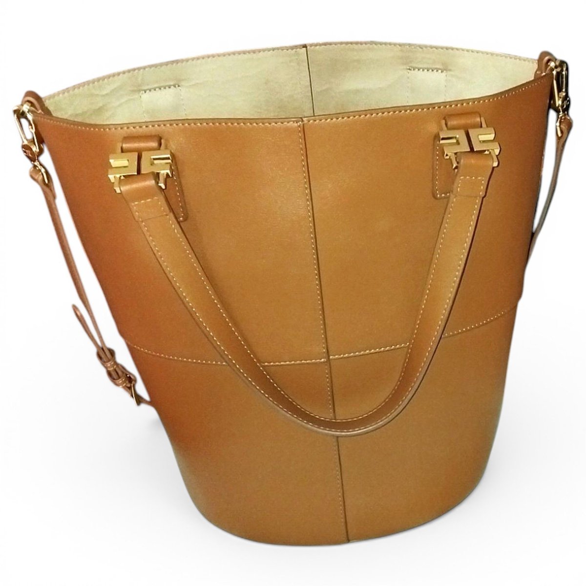 Leather tote