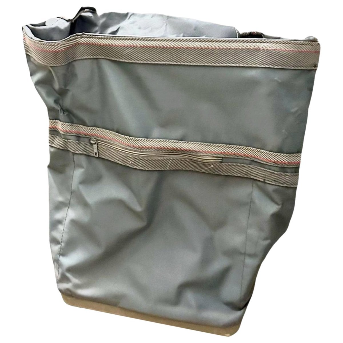 Travel bag