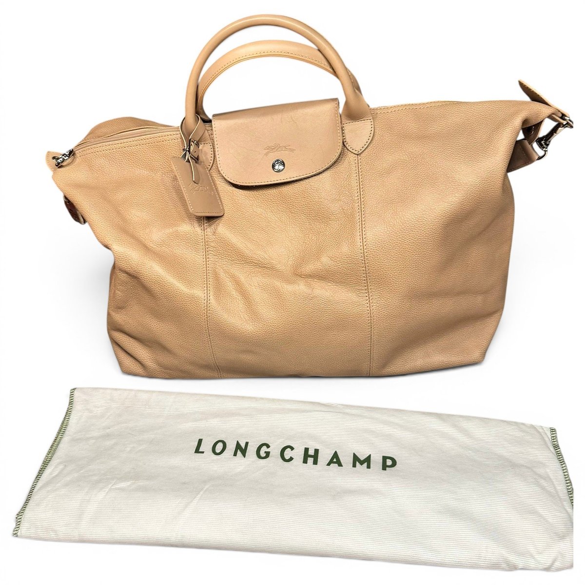 Leather travel bag