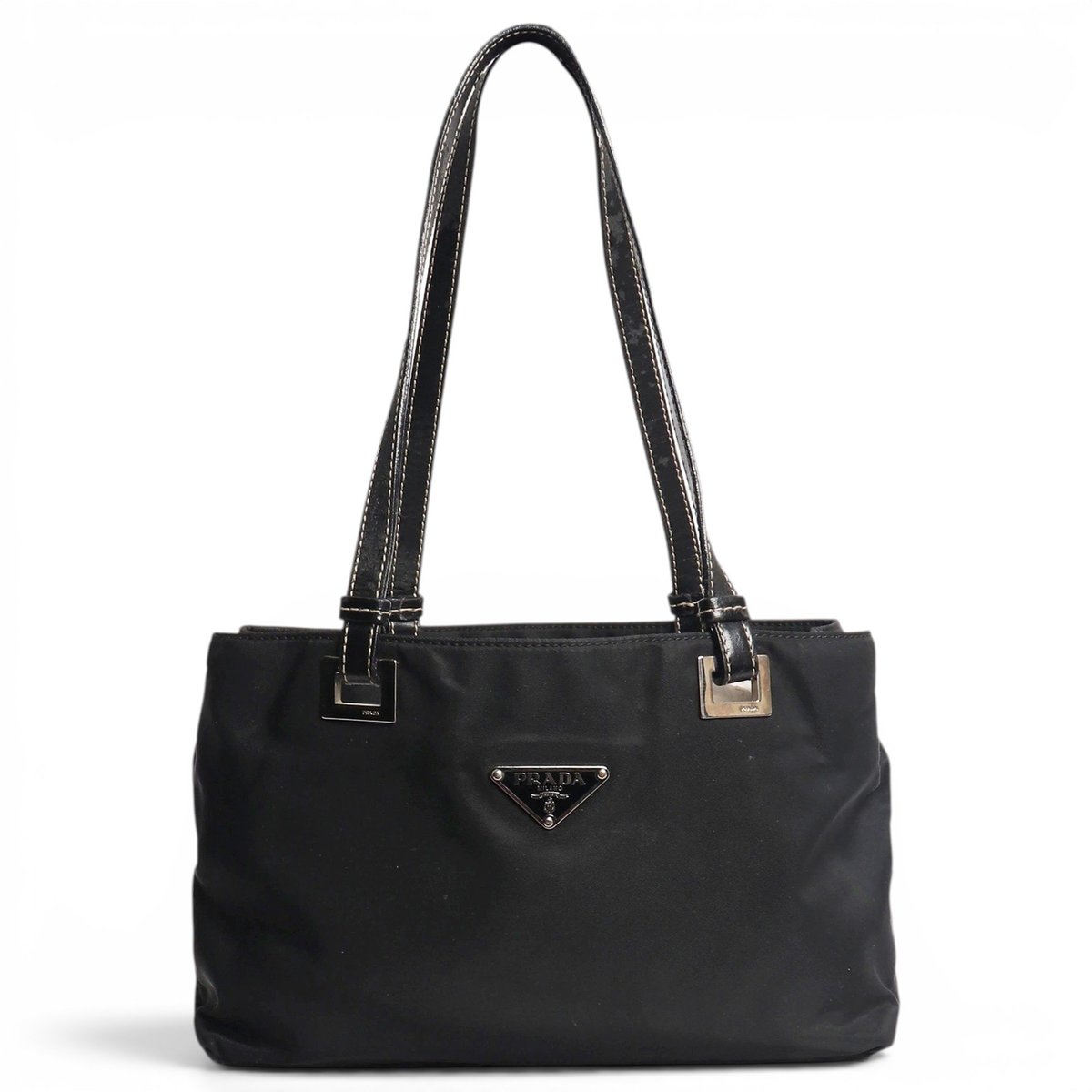 Triangle handbag