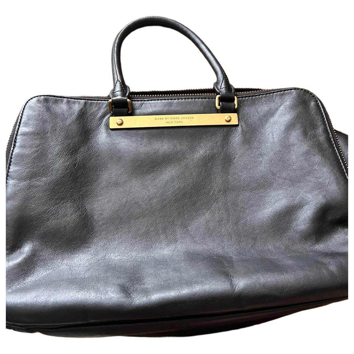 Leather tote