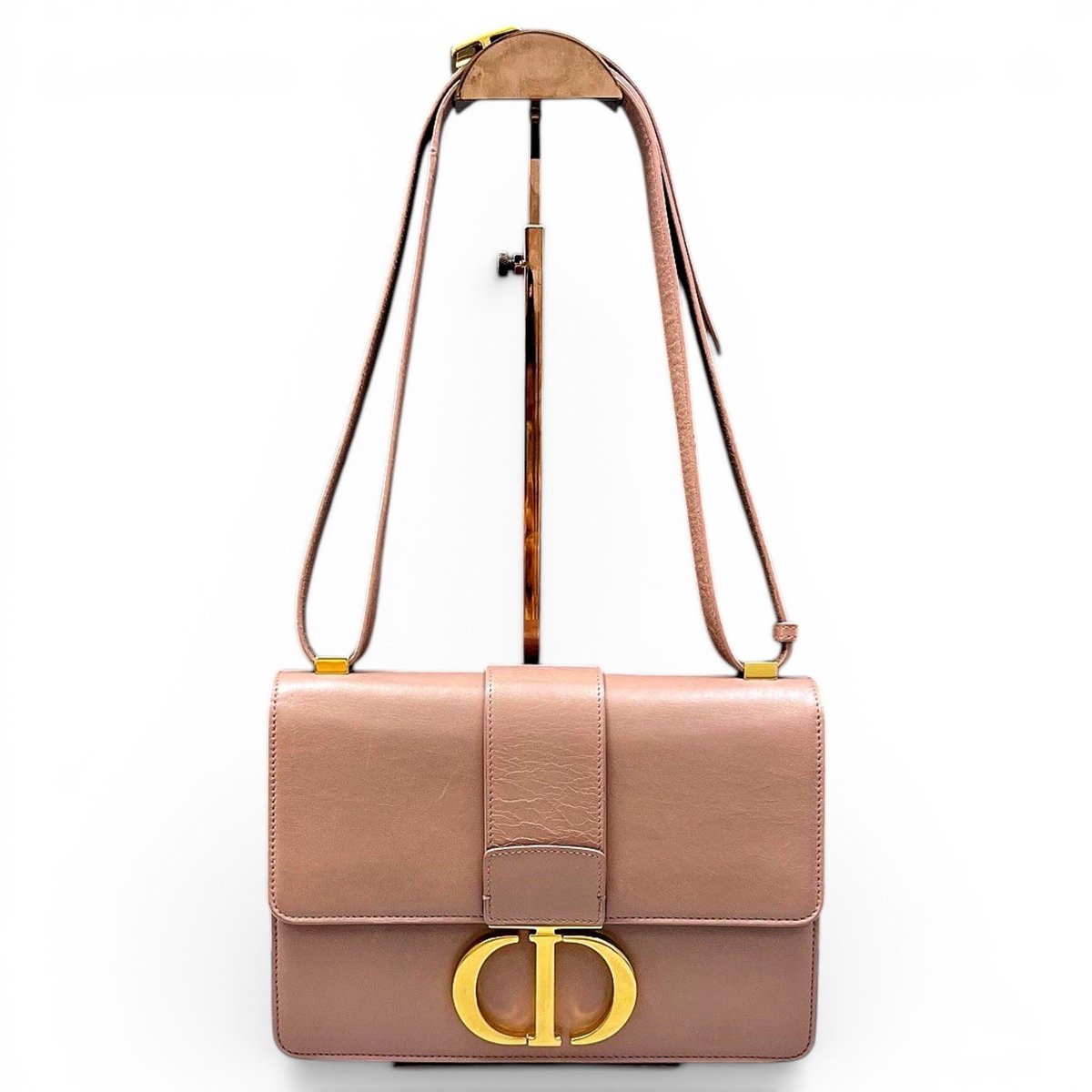 30 Montaigne leather handbag