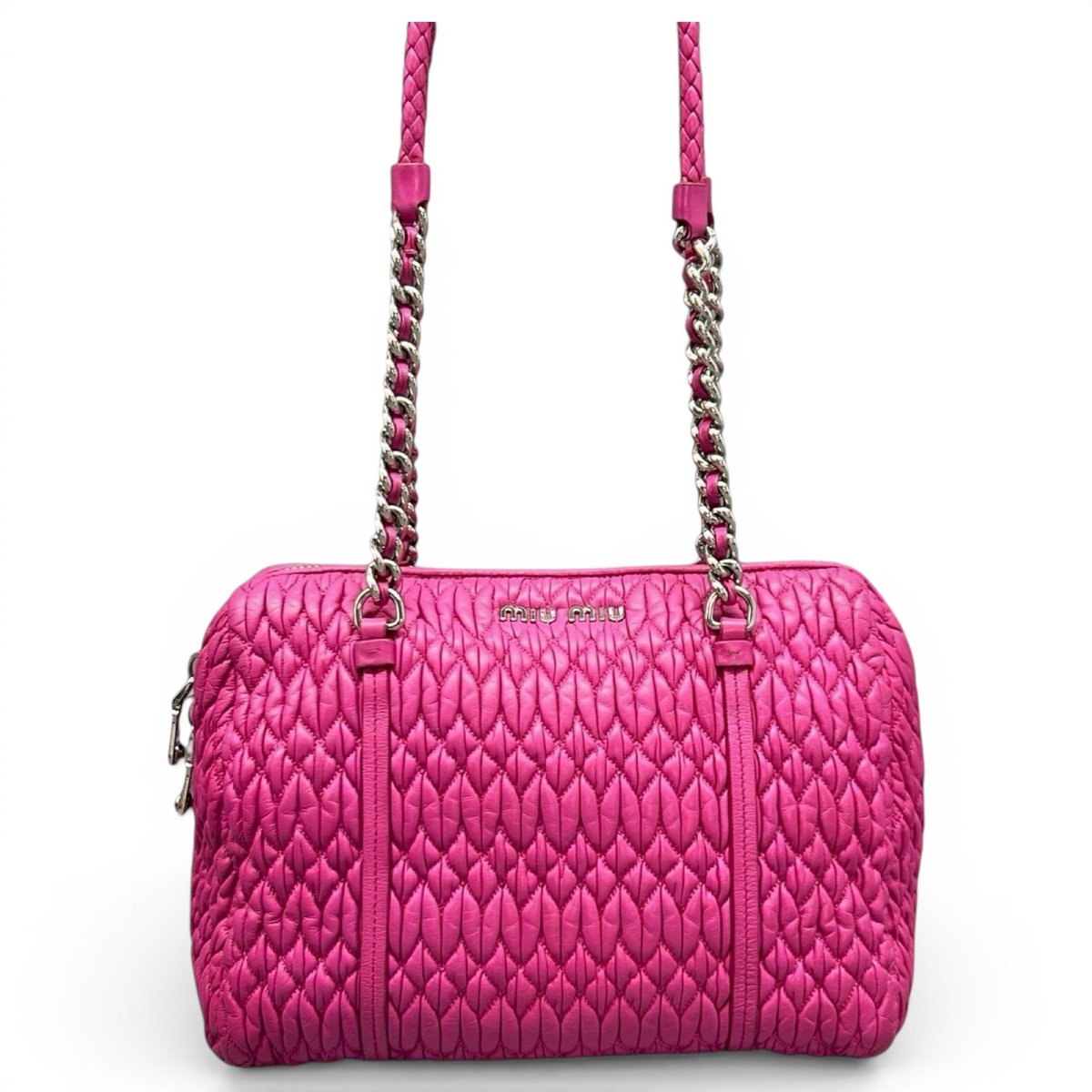 Matelassé leather handbag