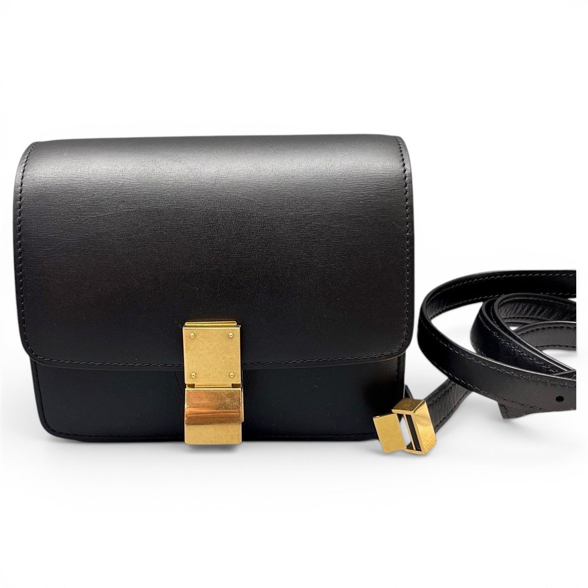Classic leather handbag