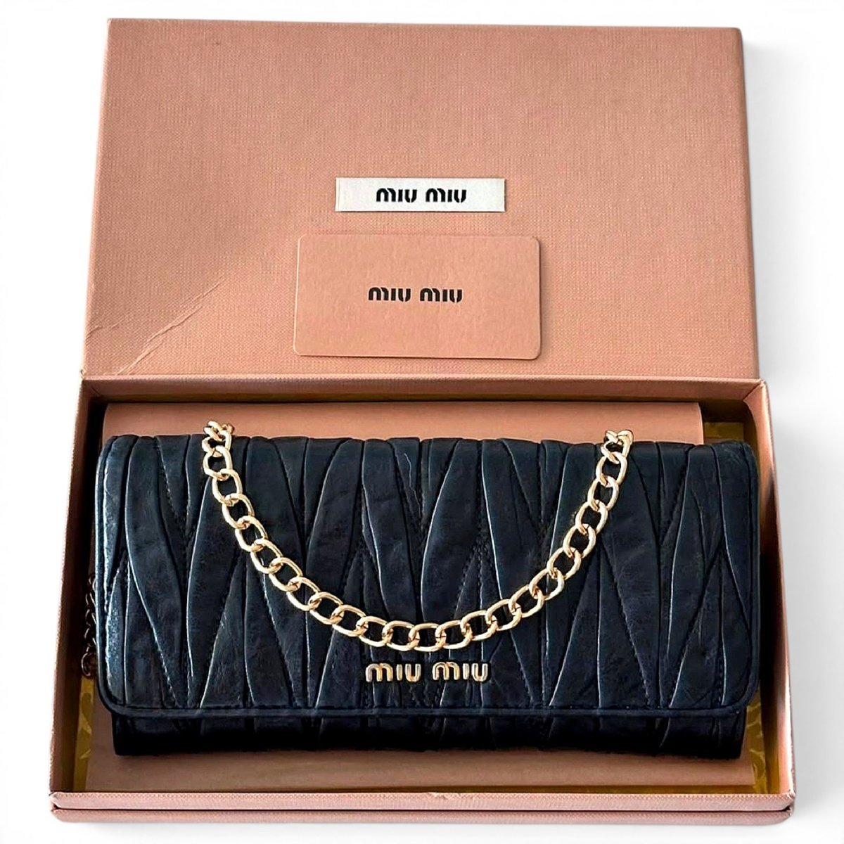 Matelassé leather crossbody bag