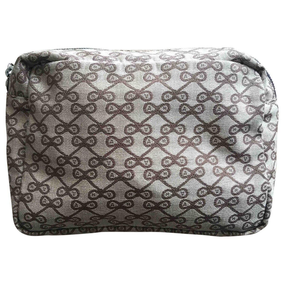 Clutch bag