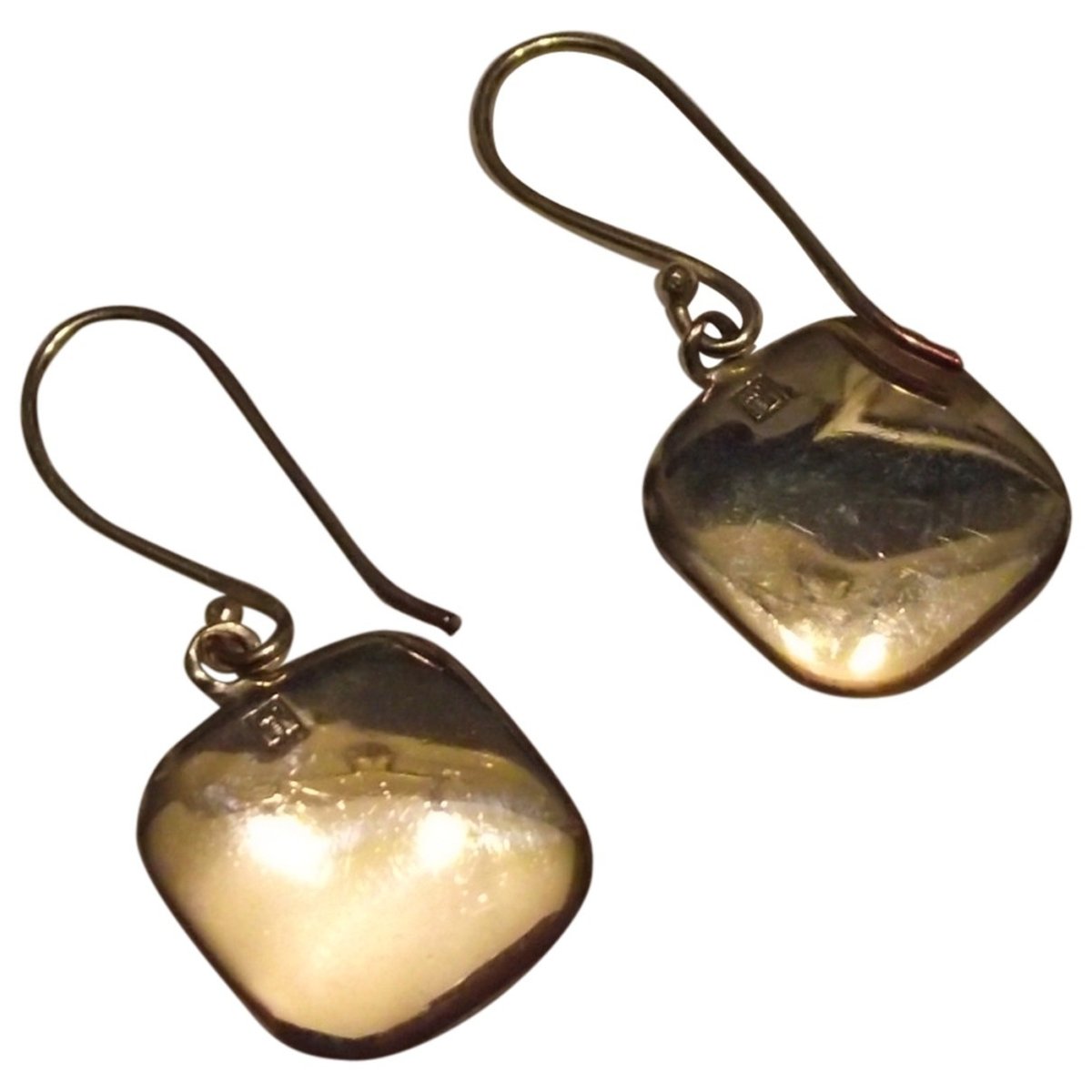 Dormeuses earrings