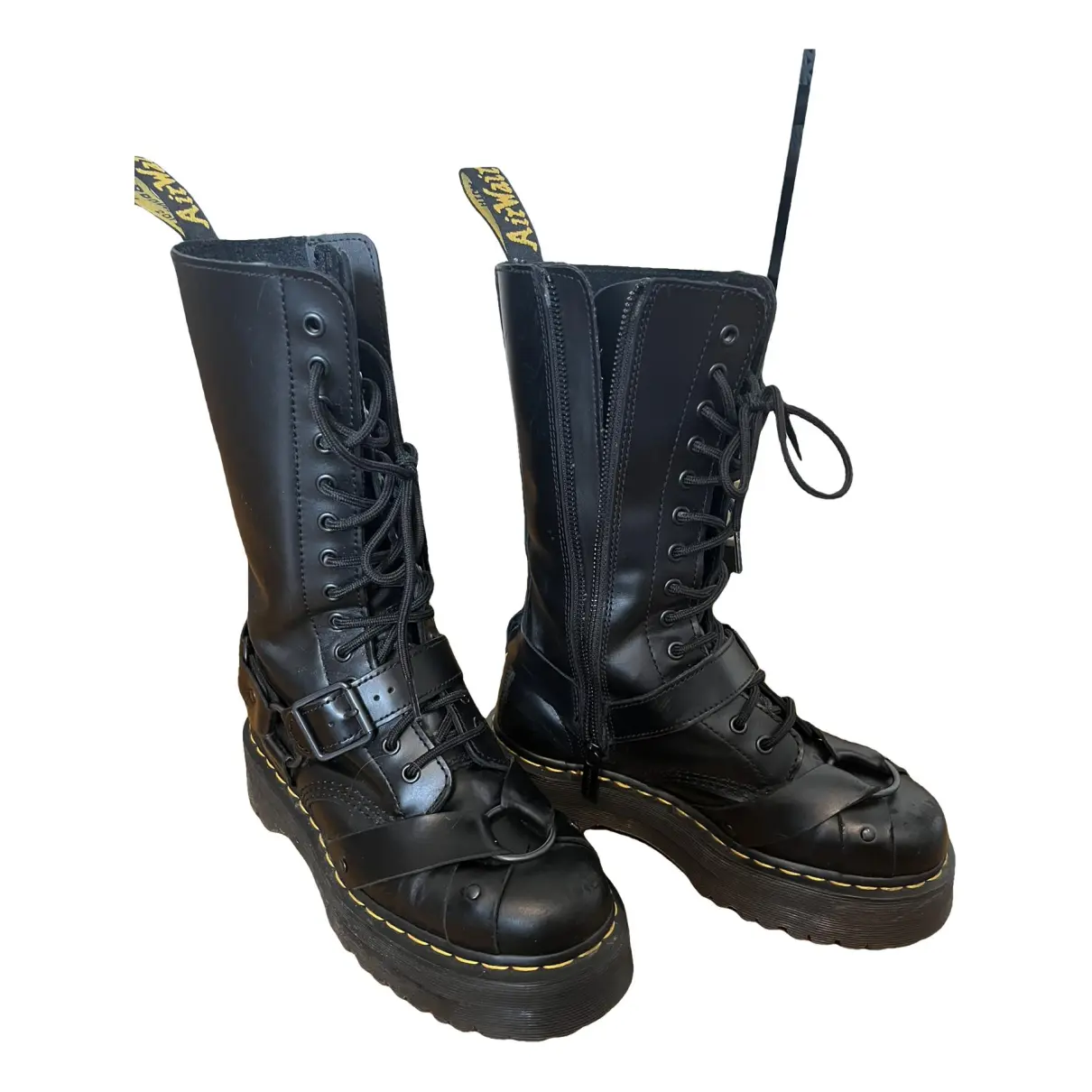 1914 (14 eye) leather biker boots Dr. Martens Black size 39 EU in