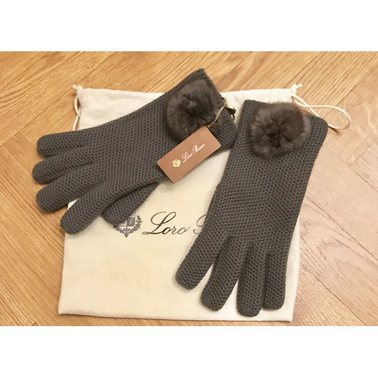 Buy Loro Piana Cashmere gloves online