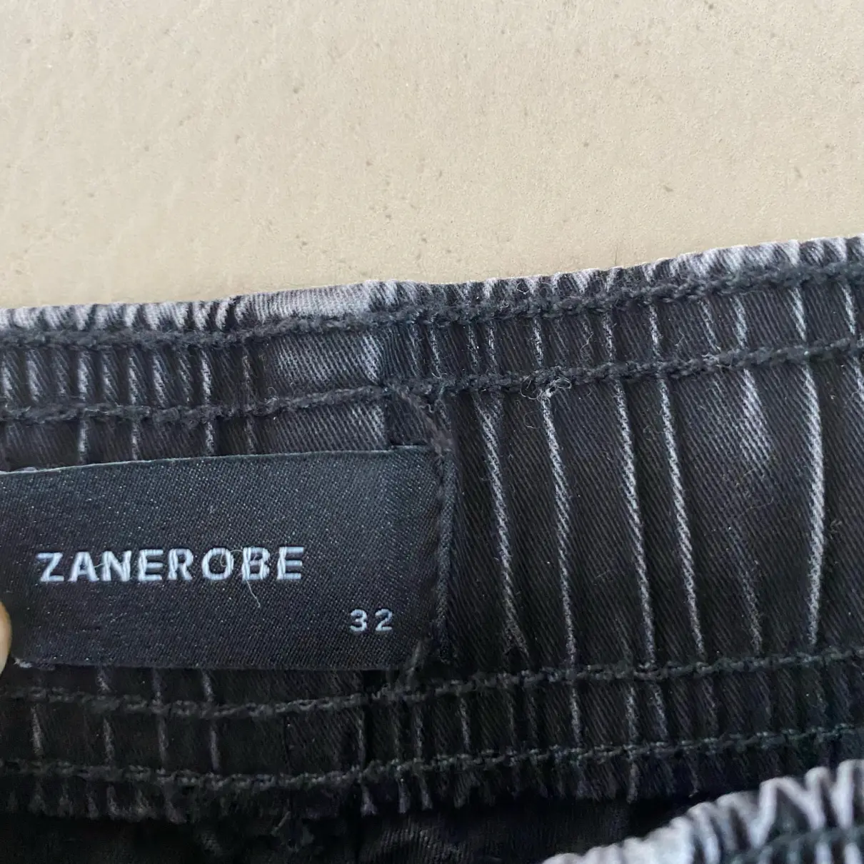 Luxury ZANEROBE Trousers Men