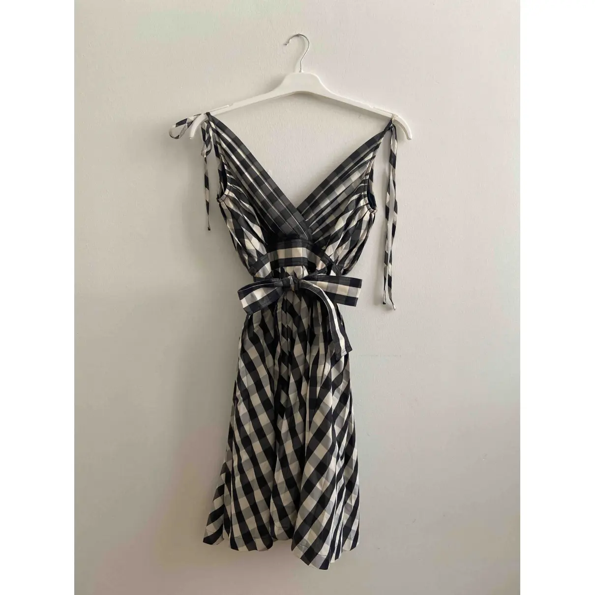 Buy Diane Von Furstenberg Silk mid-length dress online