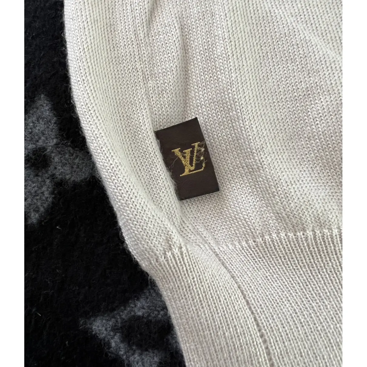 Cashmere knitwear & sweatshirt Louis Vuitton - Vintage