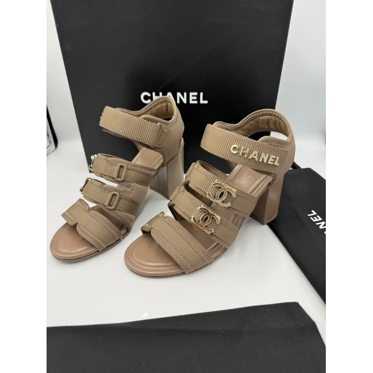Cloth sandal Chanel