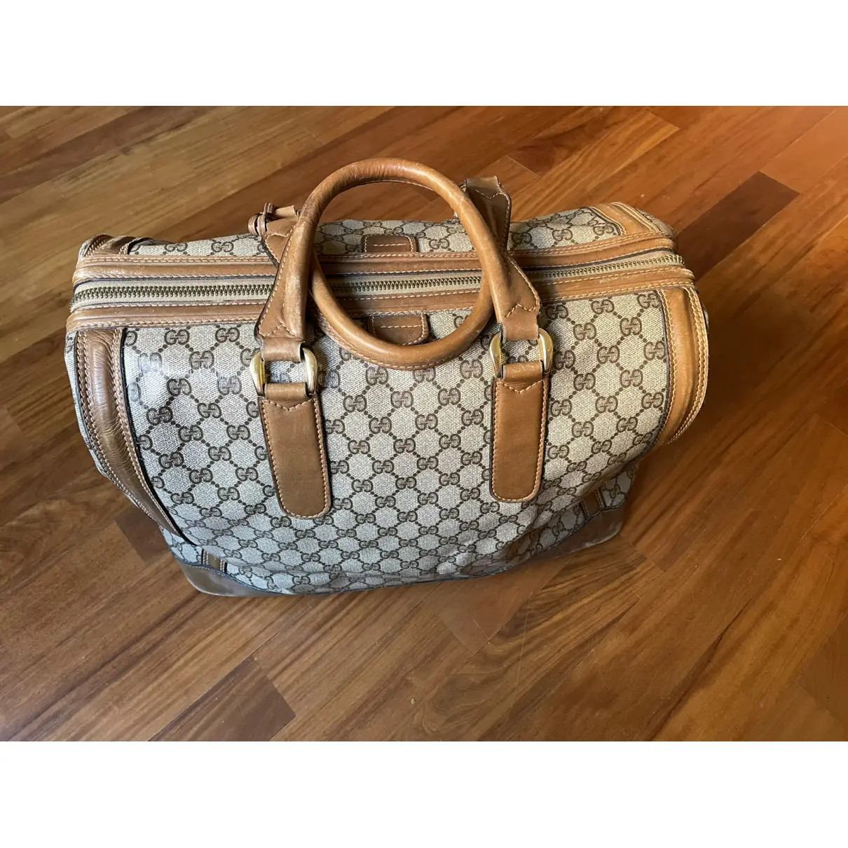 Buy Gucci Joy cloth handbag online