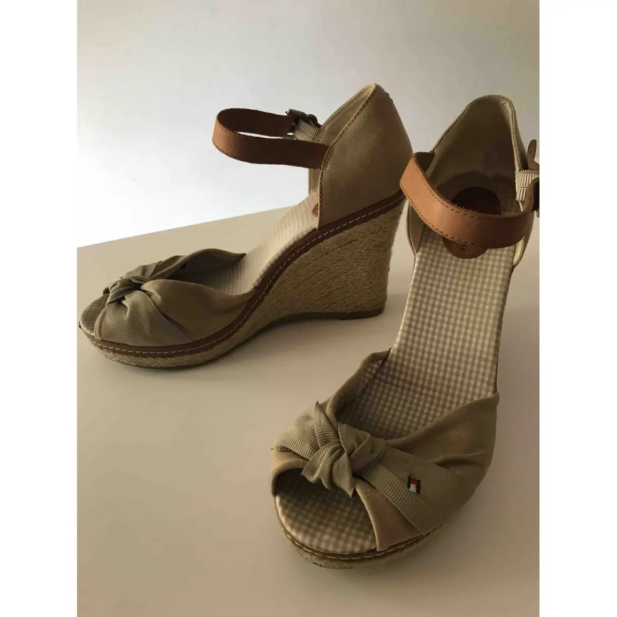 Buy Tommy Hilfiger Cloth sandals online
