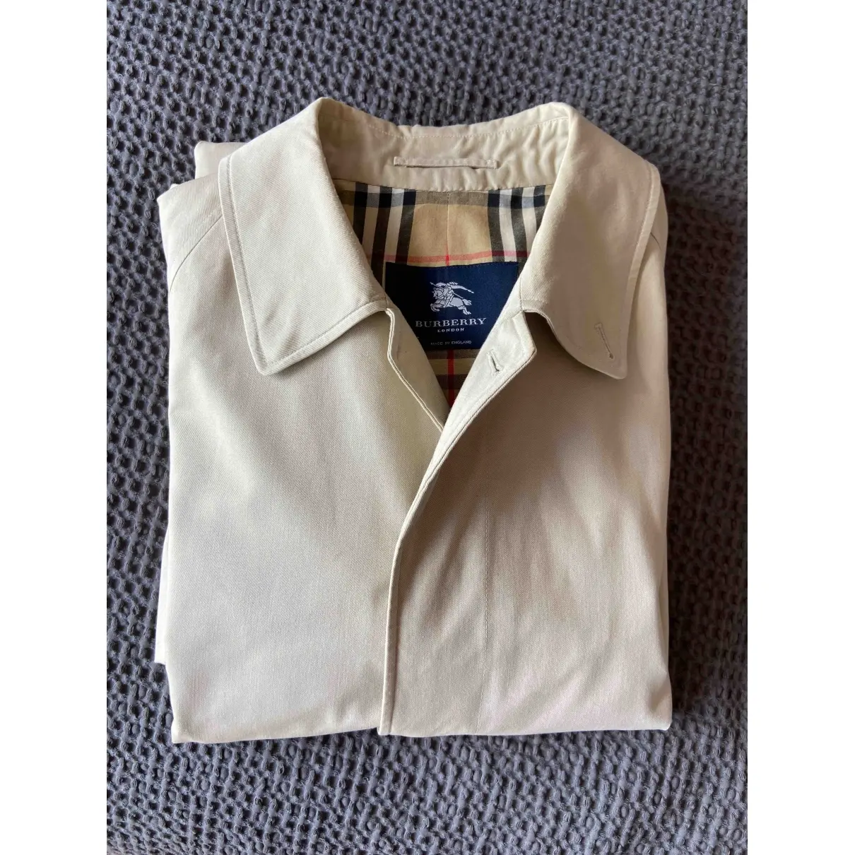 Burberry Trenchcoat for sale