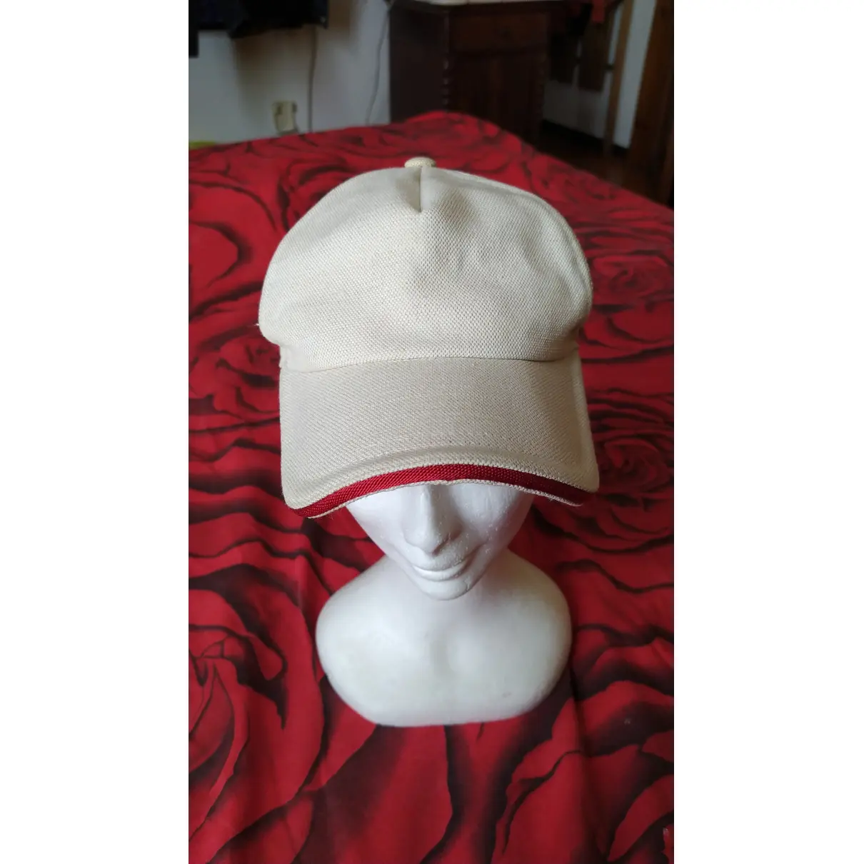 Buy Gucci Hat online - Vintage