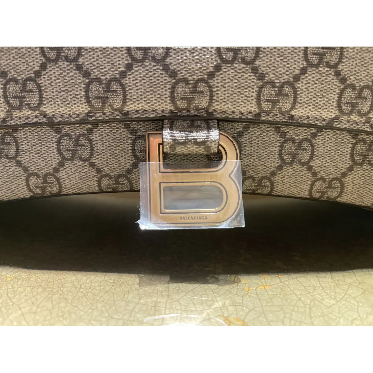 Hourglass handbag Gucci X Balenciaga