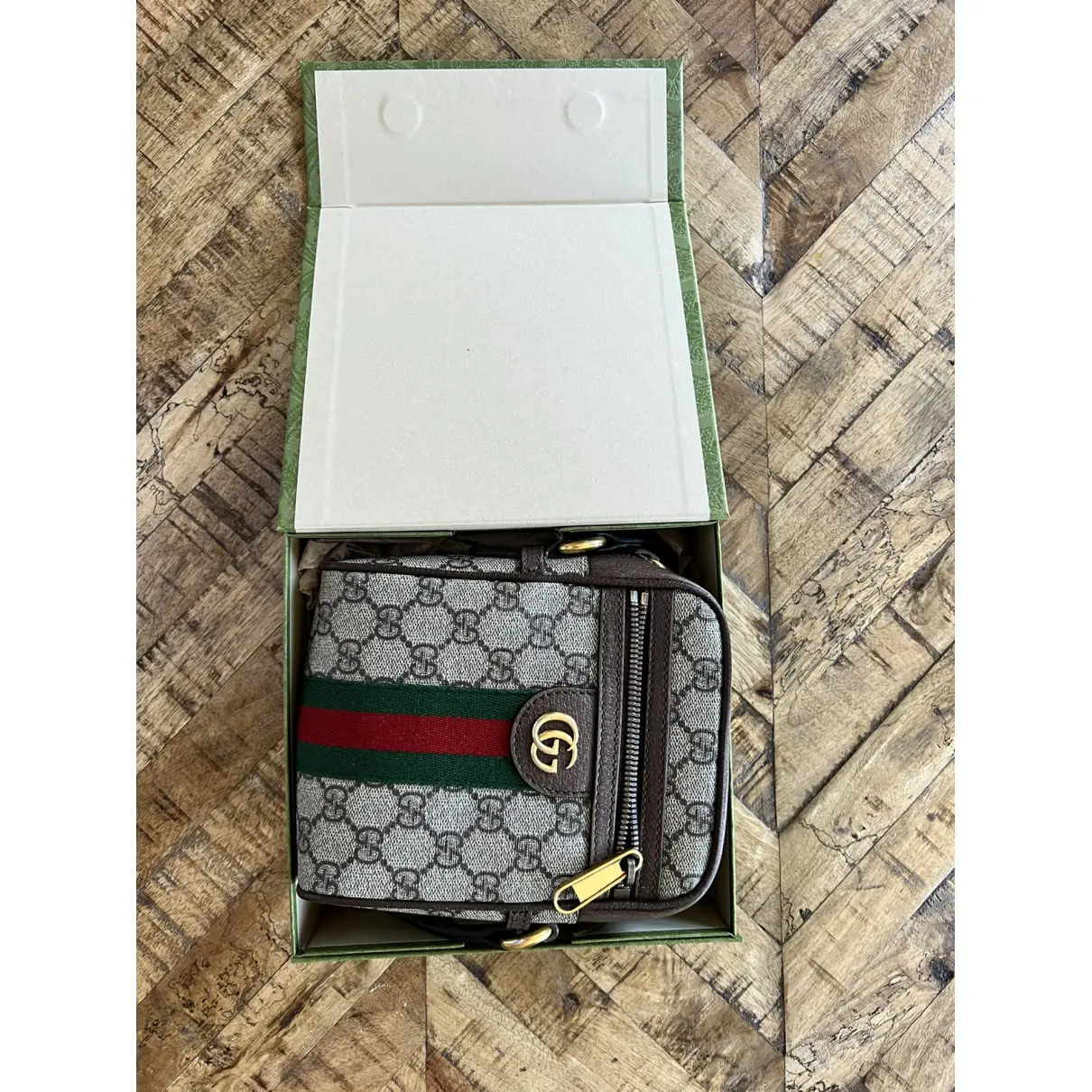 Buy Gucci Ophidia Messenger bag online