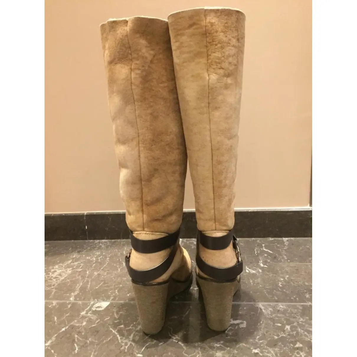Faux fur snow boots Moncler