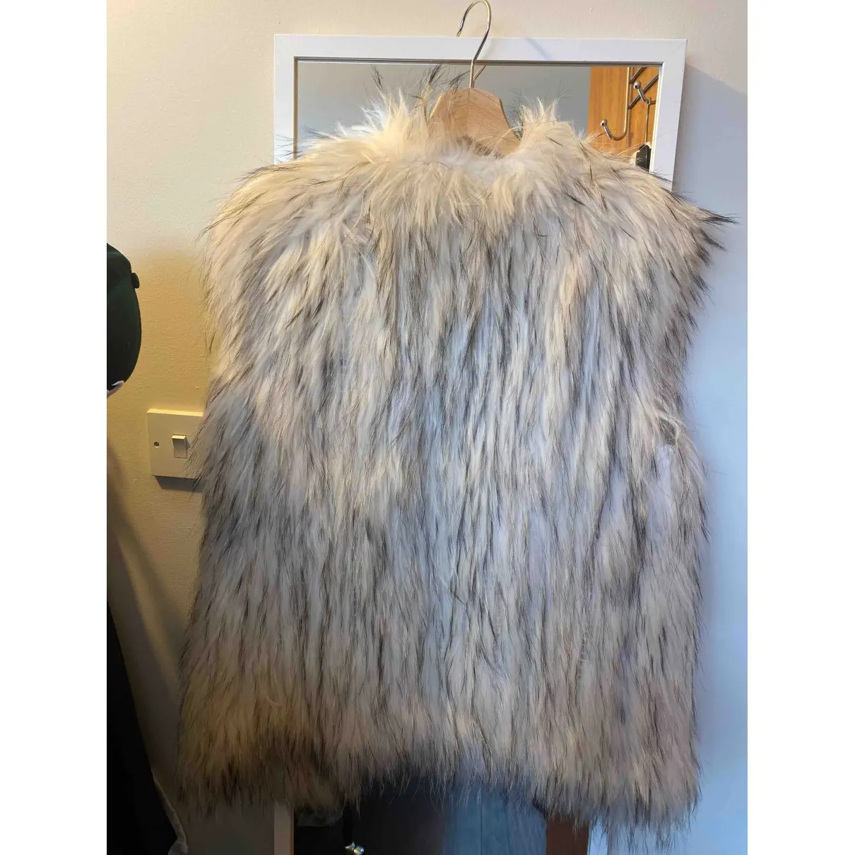 Stone Cold Fox Fox short vest for sale