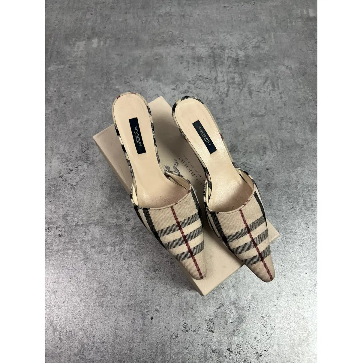 Leather mules & clogs Burberry
