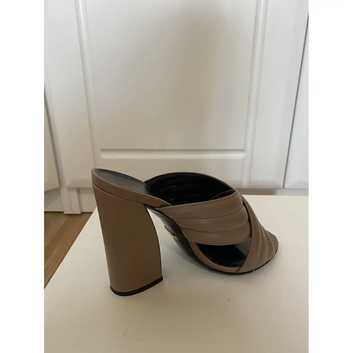 Gucci Leather mules for sale