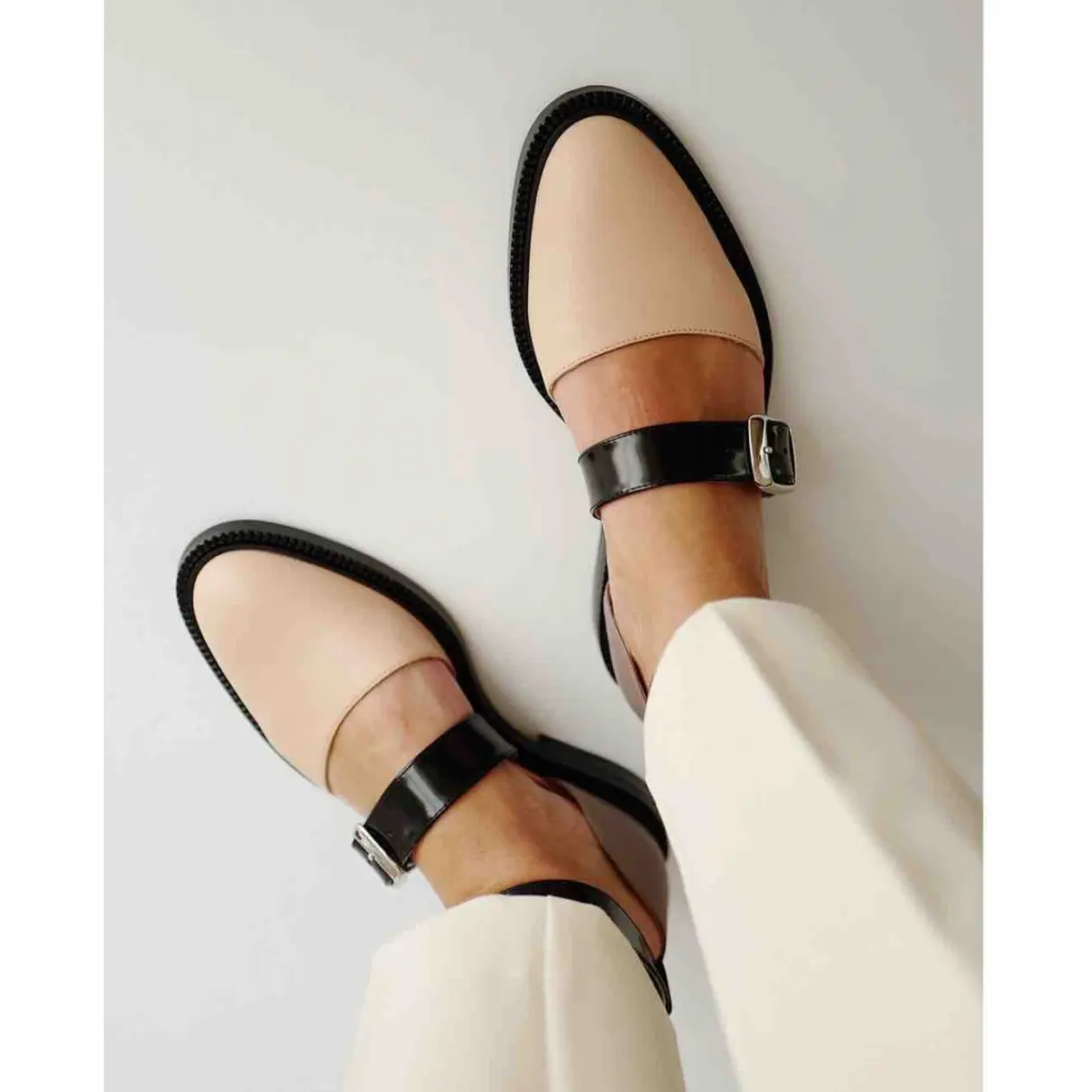 Leather sandal Inch2