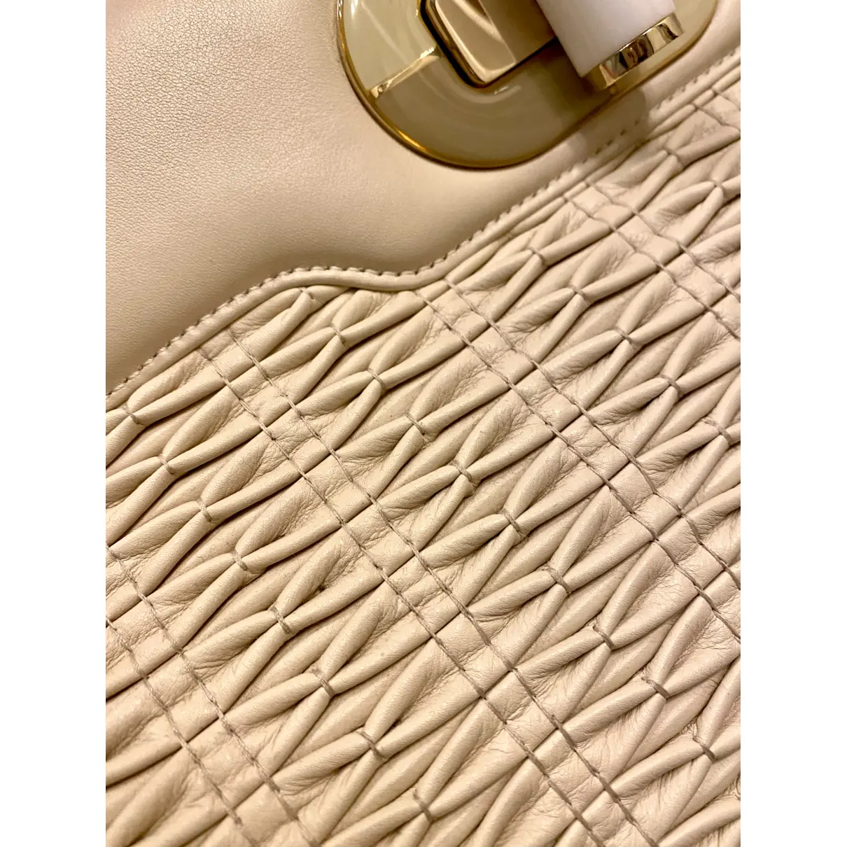 Isabella Rossellini leather handbag Bvlgari