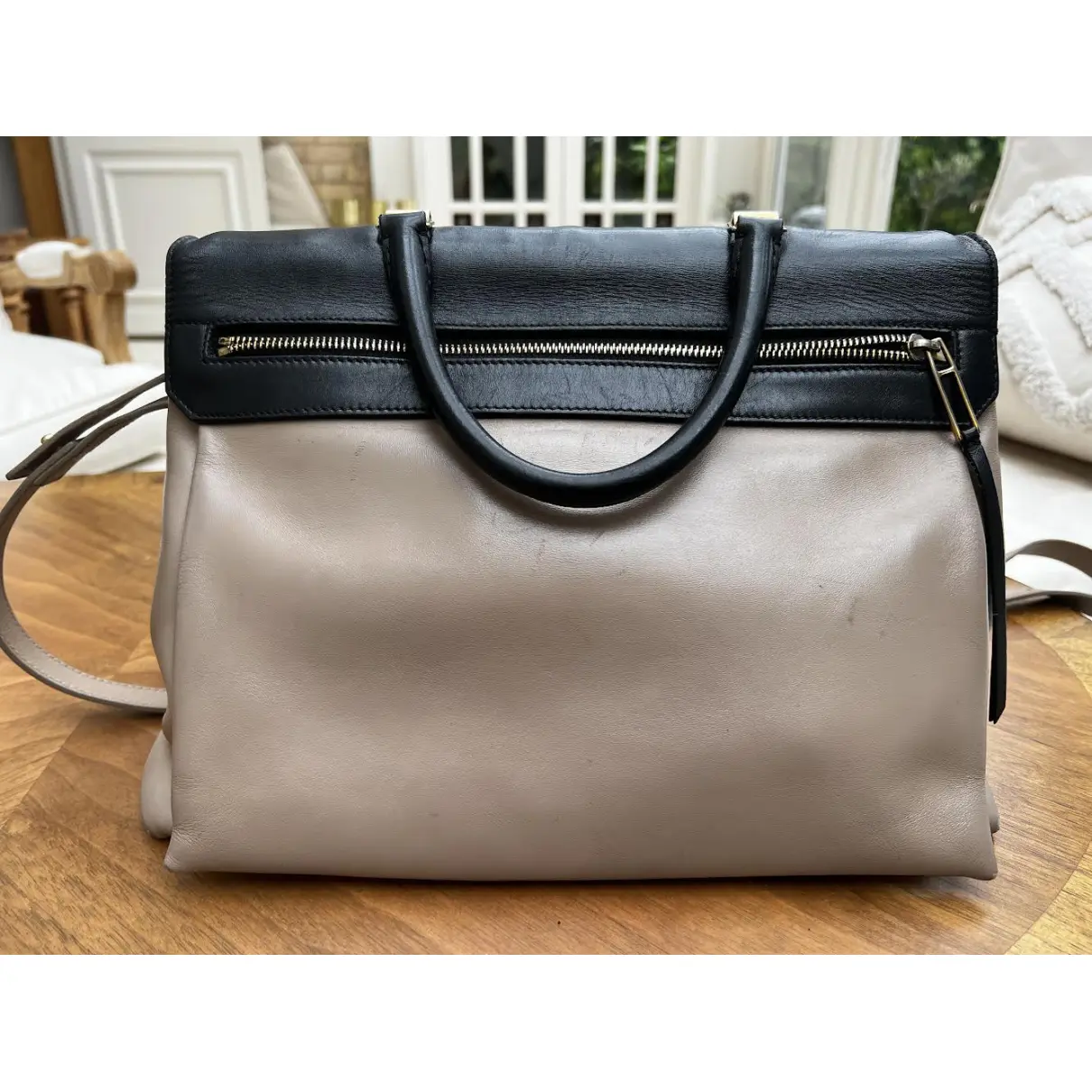 Leather handbag Lanvin
