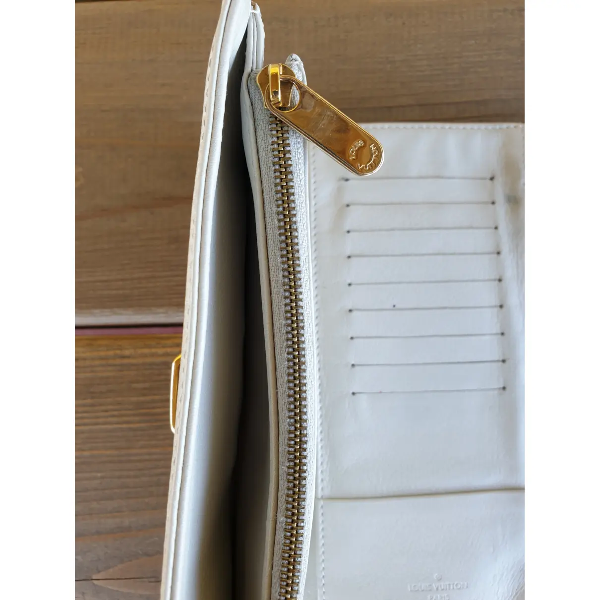 Mahina leather clutch bag Louis Vuitton