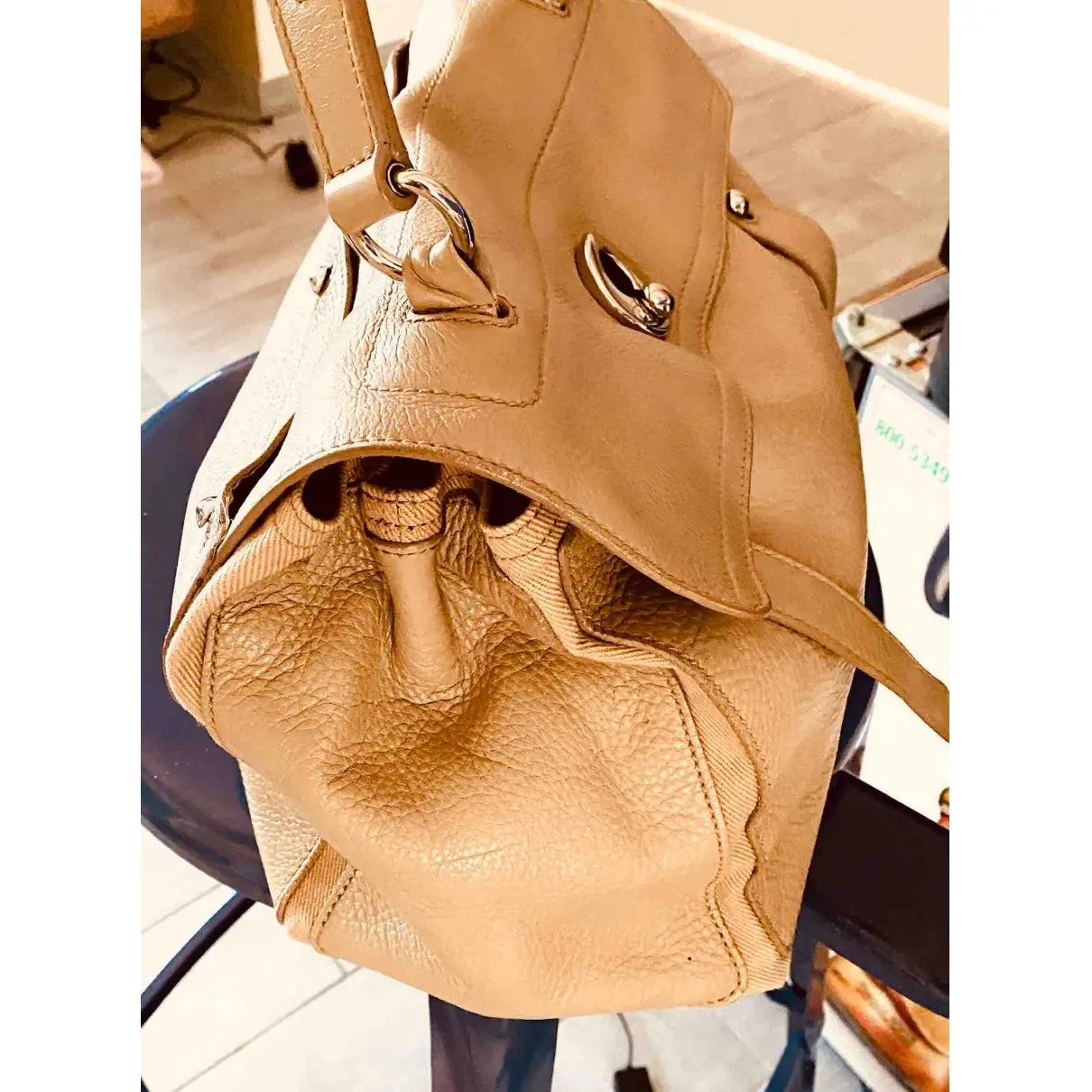 Buy Yves Saint Laurent Muse Two leather handbag online