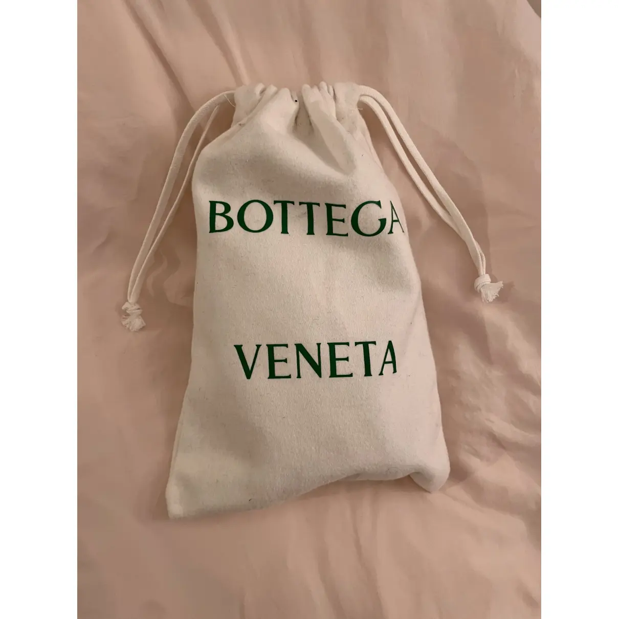 Pouch leather crossbody bag Bottega Veneta