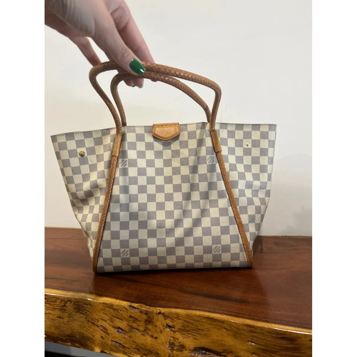 Buy Louis Vuitton Propriano leather tote online