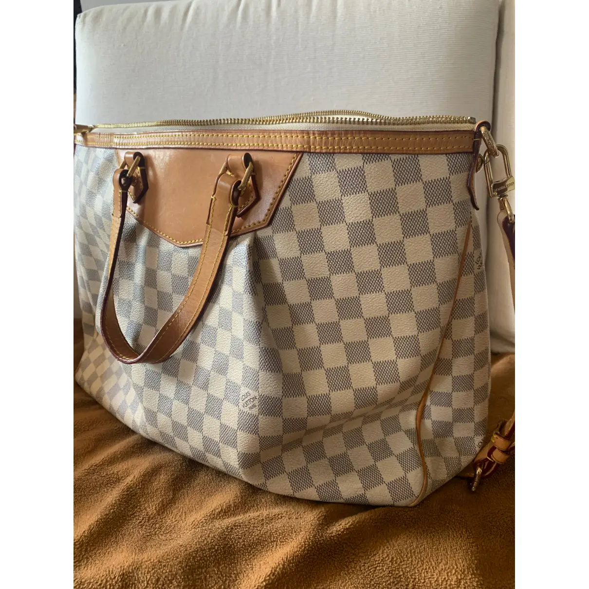 Siracusa leather handbag Louis Vuitton