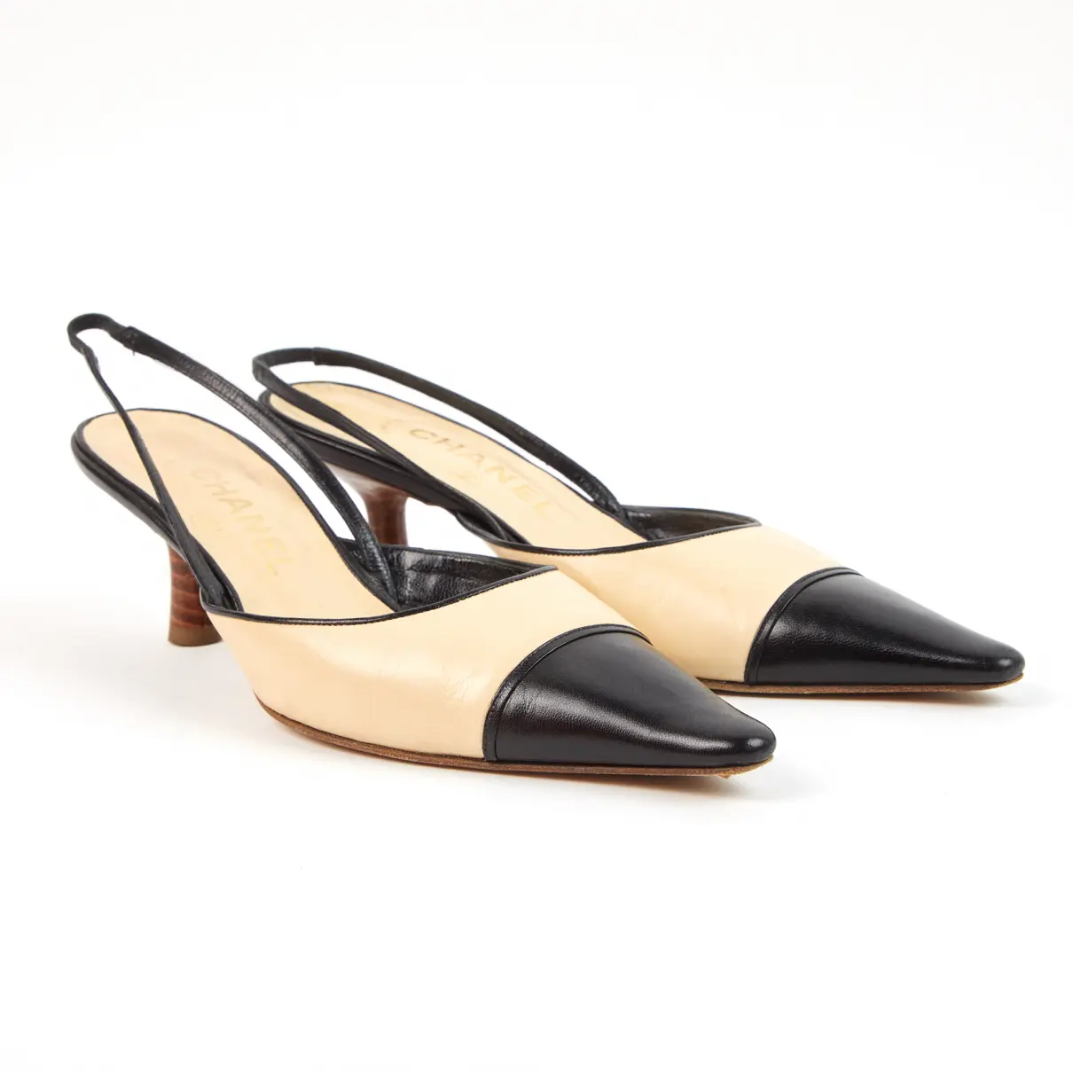 Buy Chanel Slingback leather heels online - Vintage