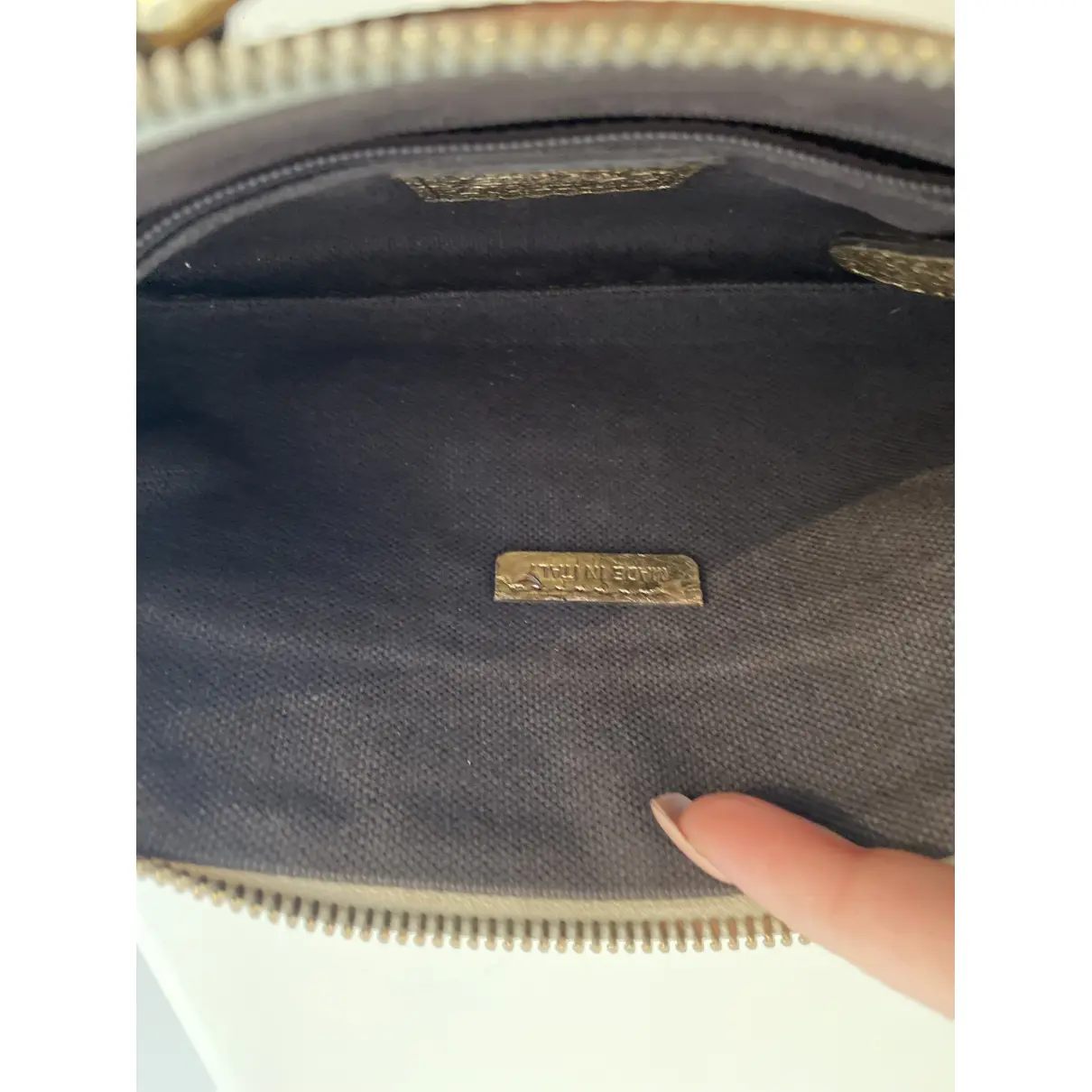 The Barrel leather handbag Burberry - Vintage