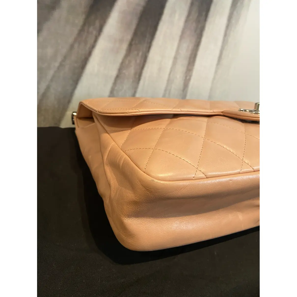 Buy Chanel Timeless/Classique leather handbag online