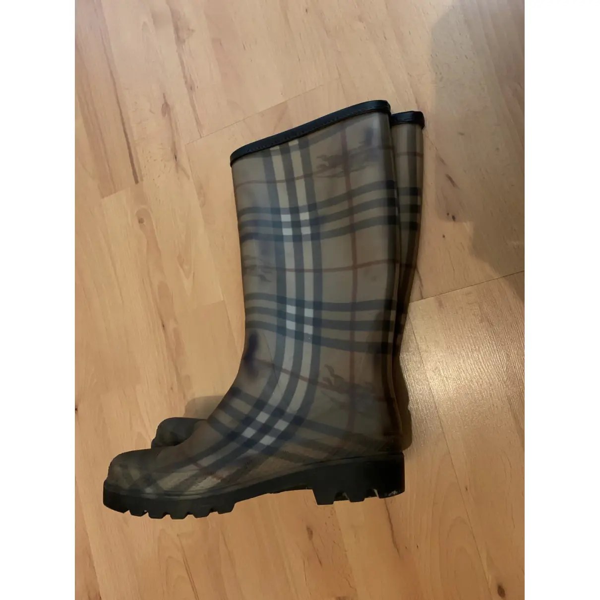 Buy Burberry Wellington boots online