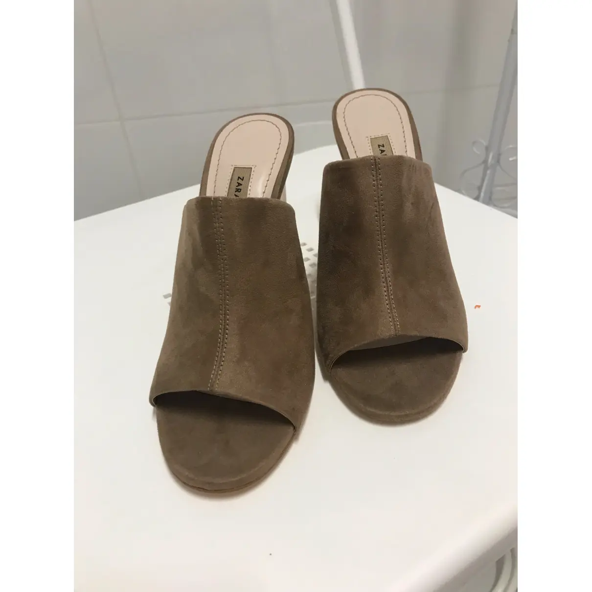 Sandals Zara