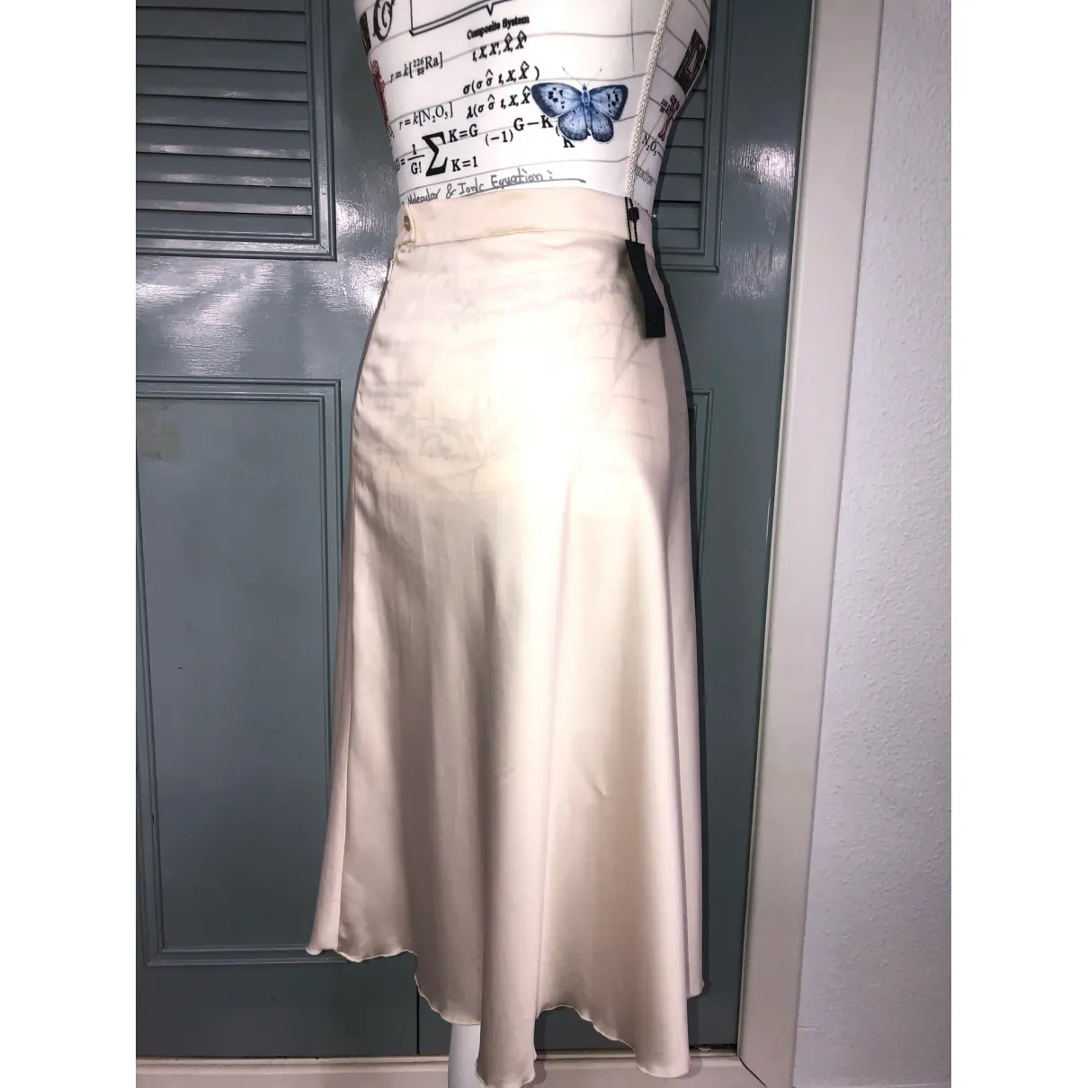 Buy Valentino Garavani VLogo mid-length skirt online