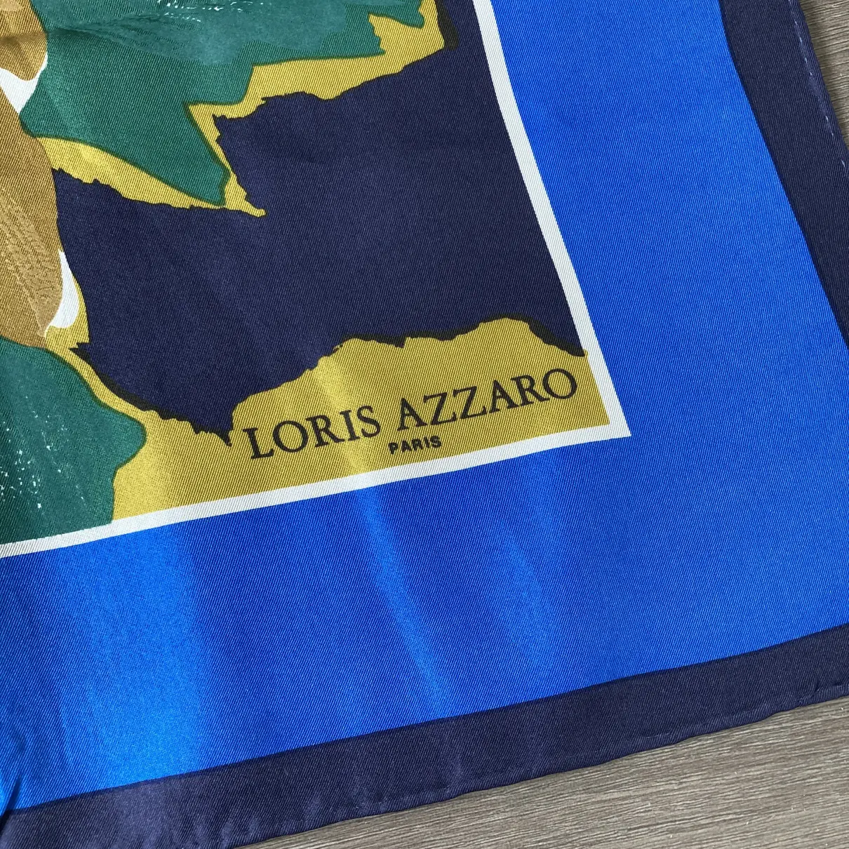 Luxury Loris Azzaro Silk handkerchief Women