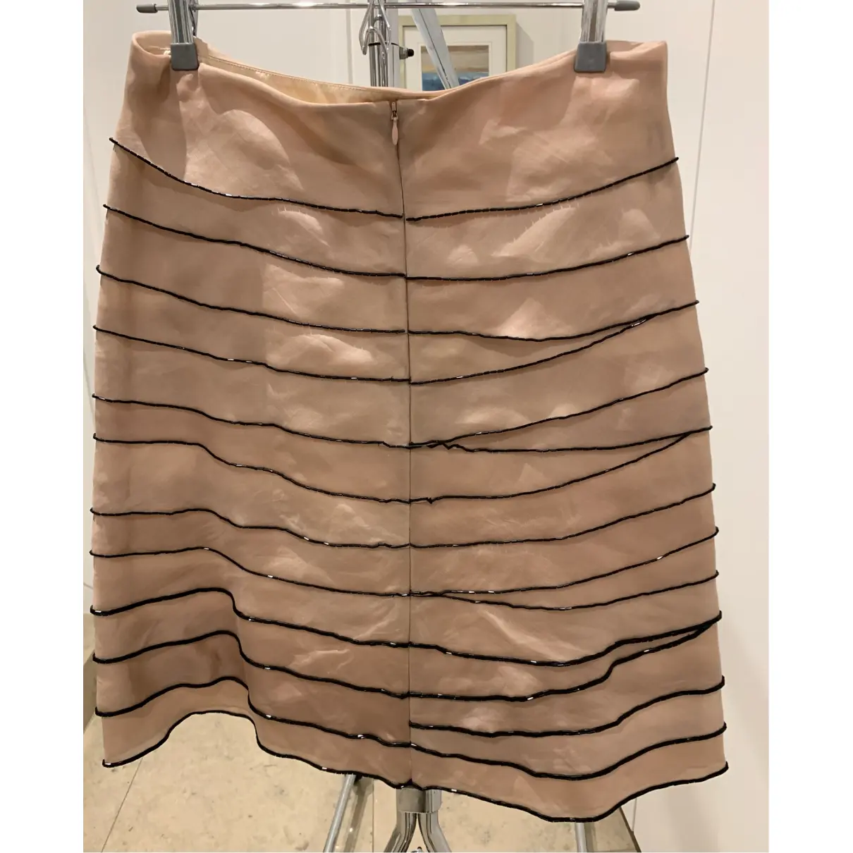 Buy Red Valentino Garavani Silk mid-length skirt online
