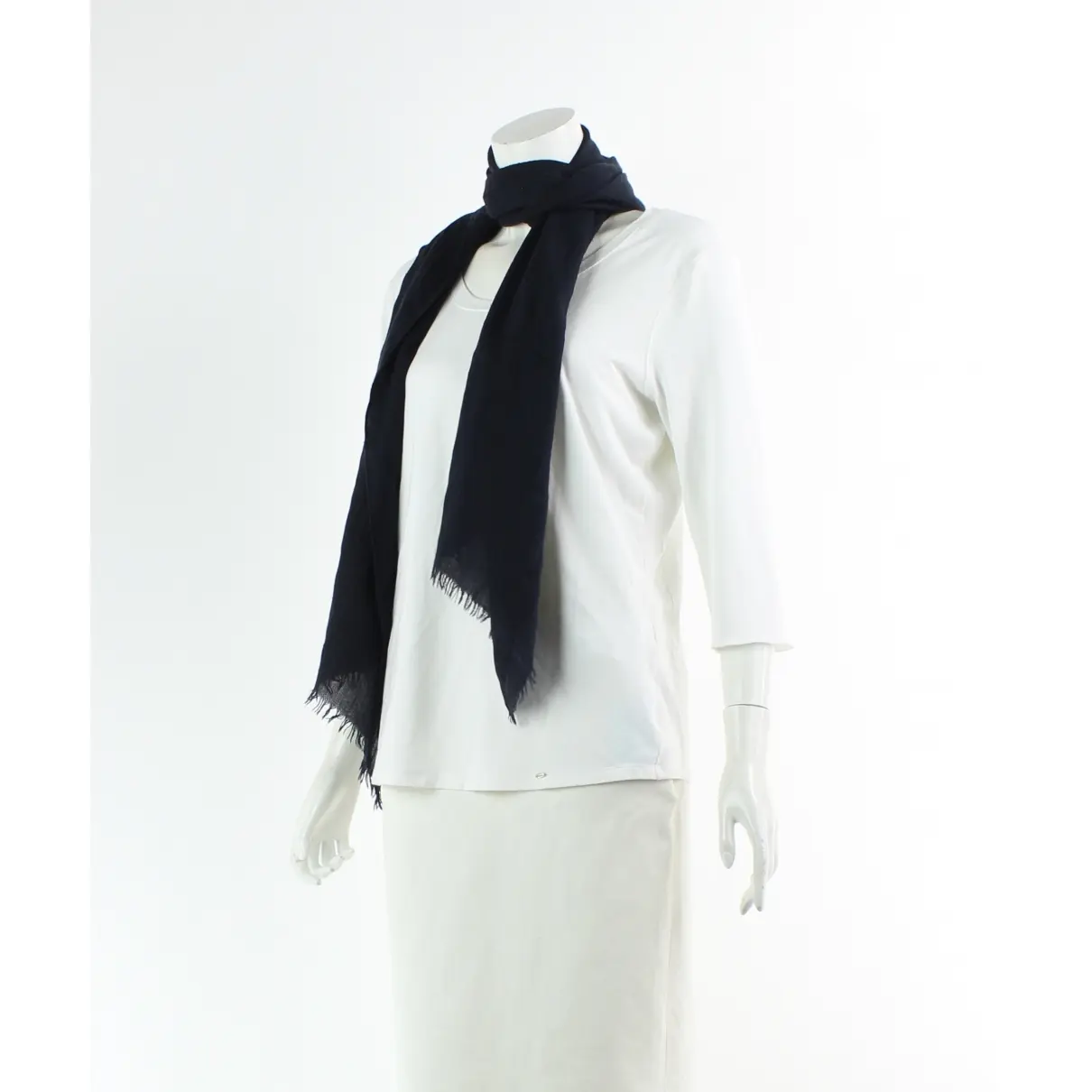 Buy Loro Piana Cashmere scarf & pocket square online